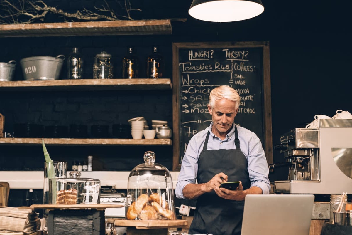 نقش تکنولوژی در افزایش درآمد رستوران